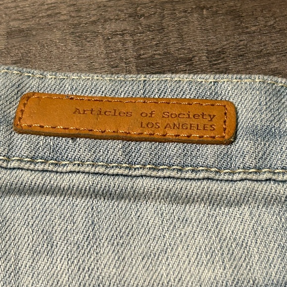 Articles of Society jean shorts -27 - Picture 4 of 6